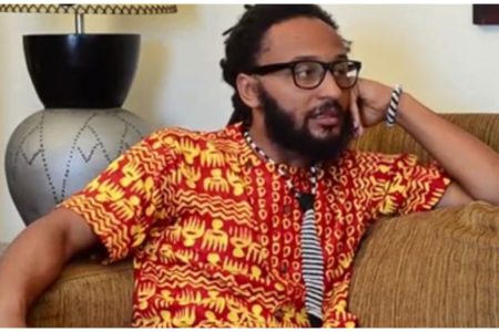 Don’t risk your life to fight a fellow black to bring back corruption in Niger  – Wanlov tells Ghana military.